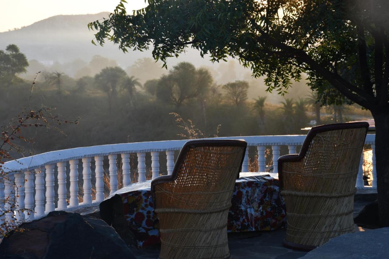 Prime Neelkanth Forest Retreat Resort Tehla Exteriör bild